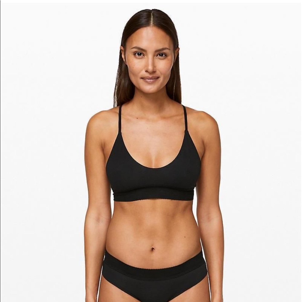 Lululemon Ever Essential Bralette New with Tag
